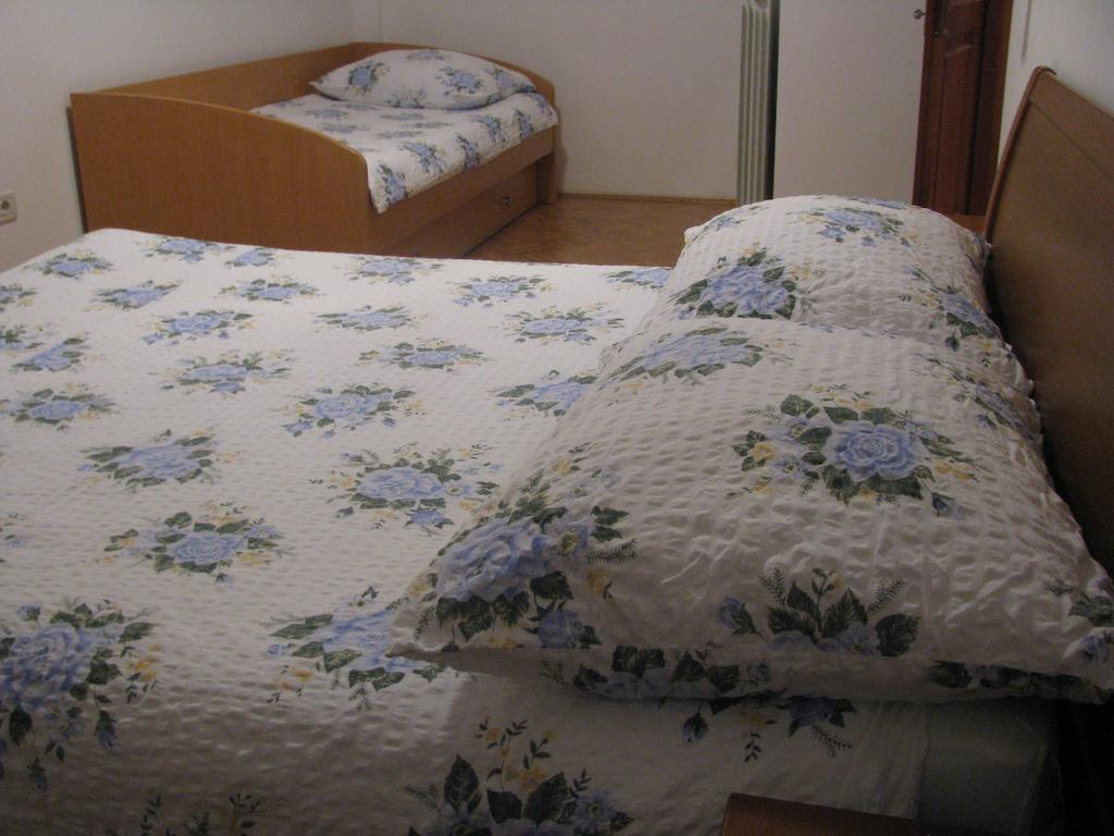 Tourist Farm Petelin-Durcik Pliskovica Quarto foto